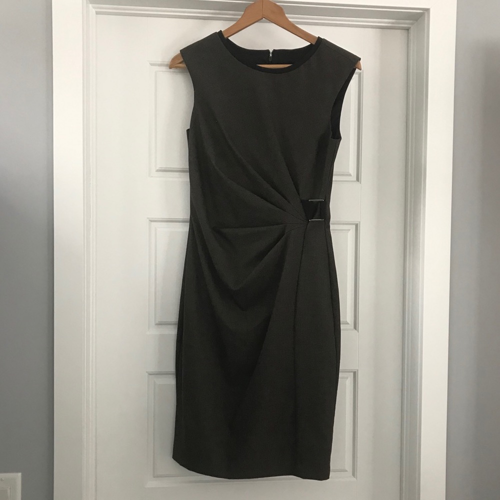 Le Château Perfect office dress